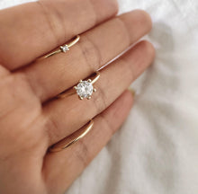 Load image into Gallery viewer, Round Band Ring, 10k Gold Ring, Handmade Jewelry, Midi Ring, Wedding band, - Fuego