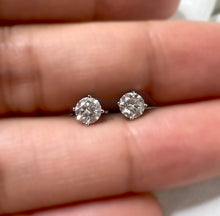 Load image into Gallery viewer, Diamond Stud Earrings, 18k White Gold, Minimalist Jewelry, Diamond Jewelry - Fuego