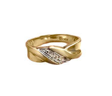 Load image into Gallery viewer, Diamond Mens Ring, Gold Ring, Diamond Ring, 10k Gold Ring, Refurbished Jewelry
