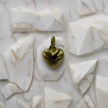 Load image into Gallery viewer, ENGRAVED Heart Pendant, 10k Gold Pendant, Handmade Jewelry Vancouver
